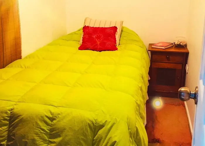 Hogar A Pasos De Hosmil